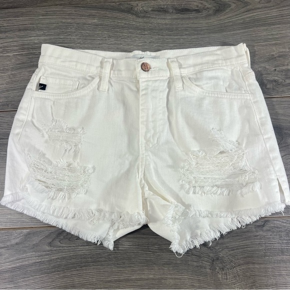 KanCan White Cut Off Shorts Womens size 25 - Picture 2 of 9